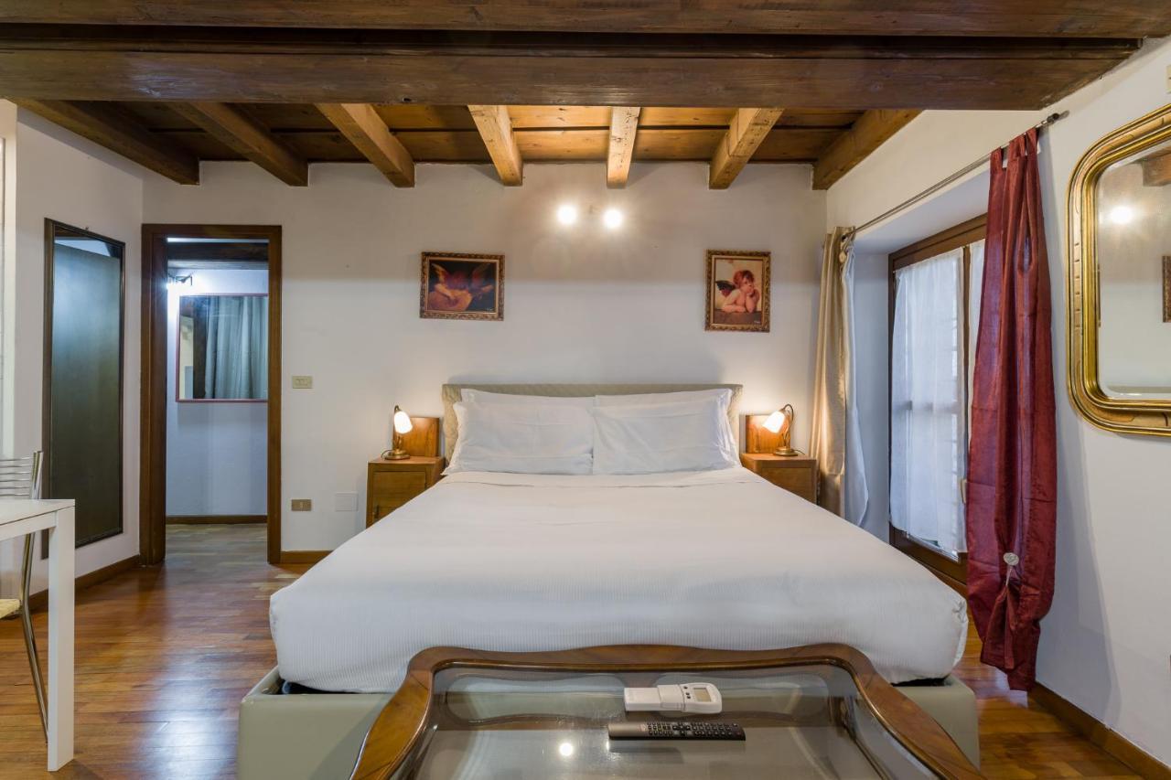 Leoncin D'Oro Apartment เวโรนา ภายนอก รูปภาพ