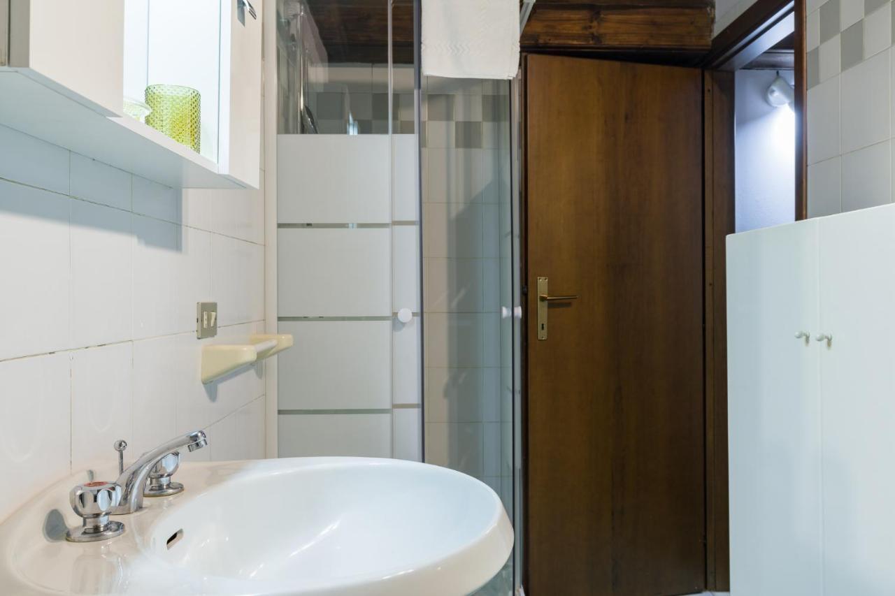 Leoncin D'Oro Apartment เวโรนา ภายนอก รูปภาพ